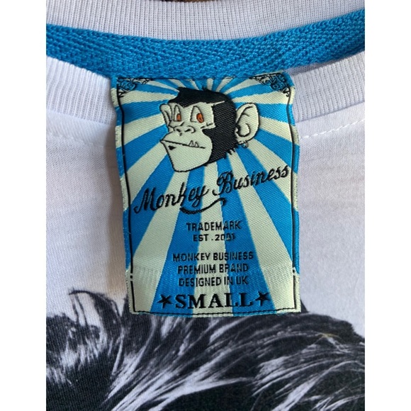 NWOT *RARE* Bowie Tee - Picture 6 of 6